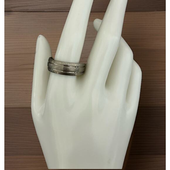 Titanium FC Men’s Wedding Band. Size 10 - Picture 1 of 3